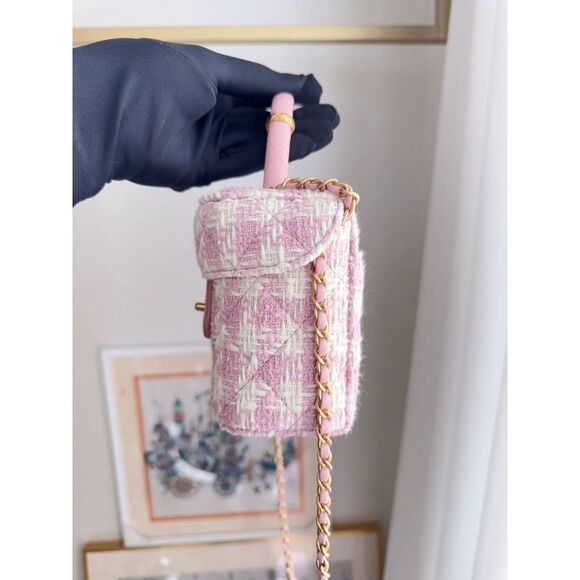 Chanel Women Pre-Loved Bag Very Good Condition - Picture 5 of 9